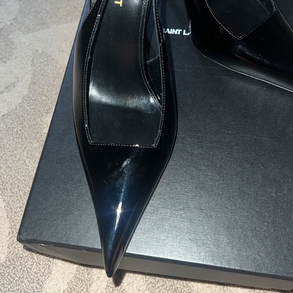 Heels - Picture 5 of 5